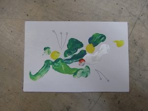 歩くあおむし　ステンドグラス原画